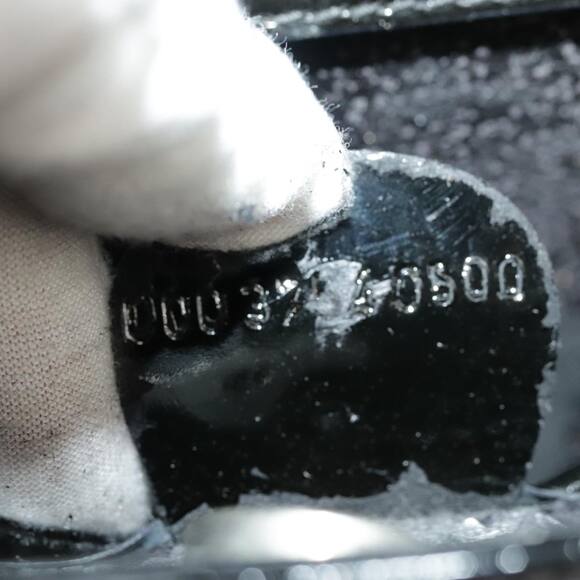 GUCCI Hand Bag Enamel Black - Picture 13 of 13